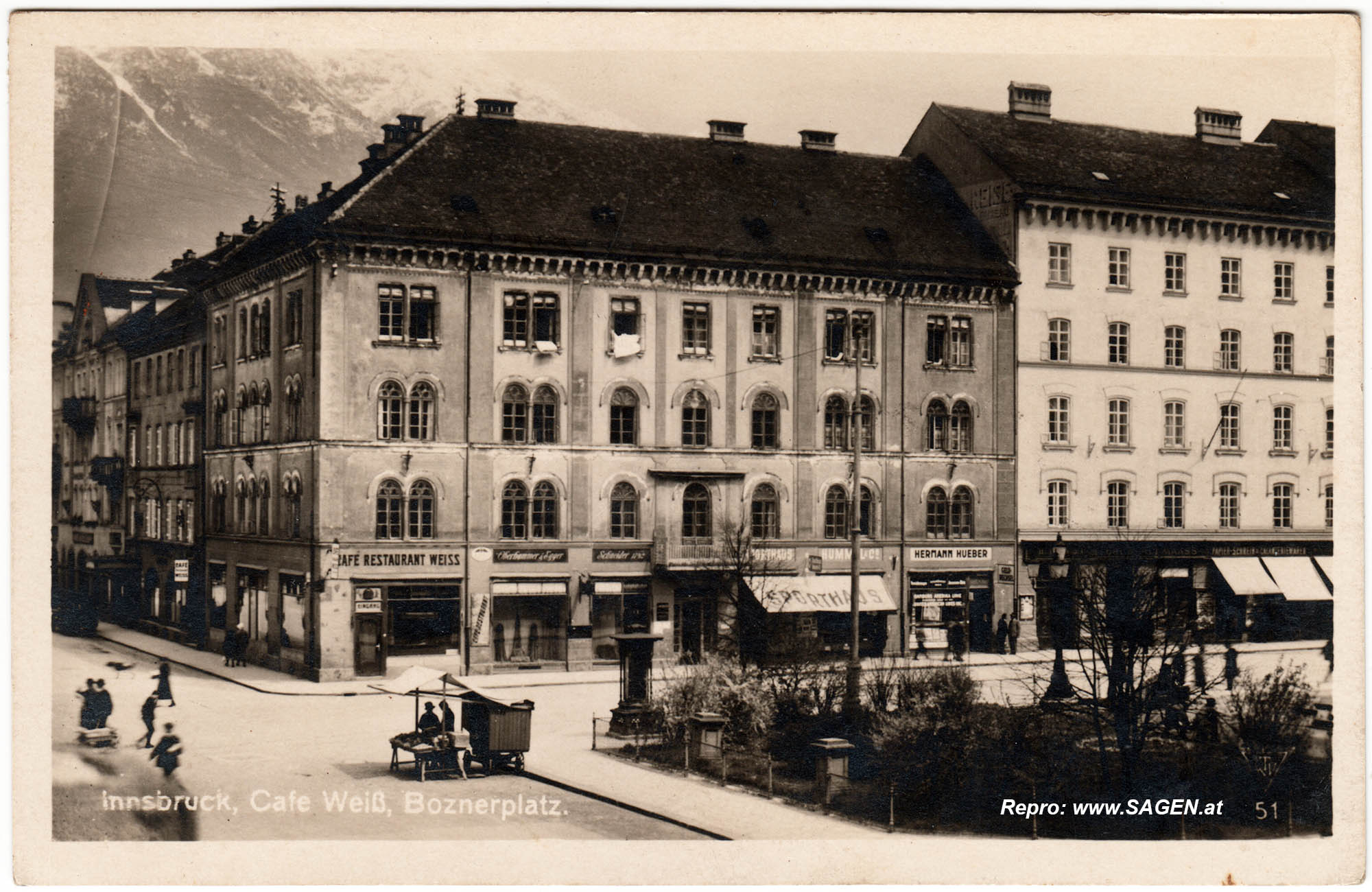 Innsbruck, Boznerplatz, Cafe Weiß
