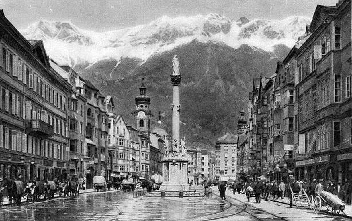 Innsbruck Maria-Theresien-Straße um 1910