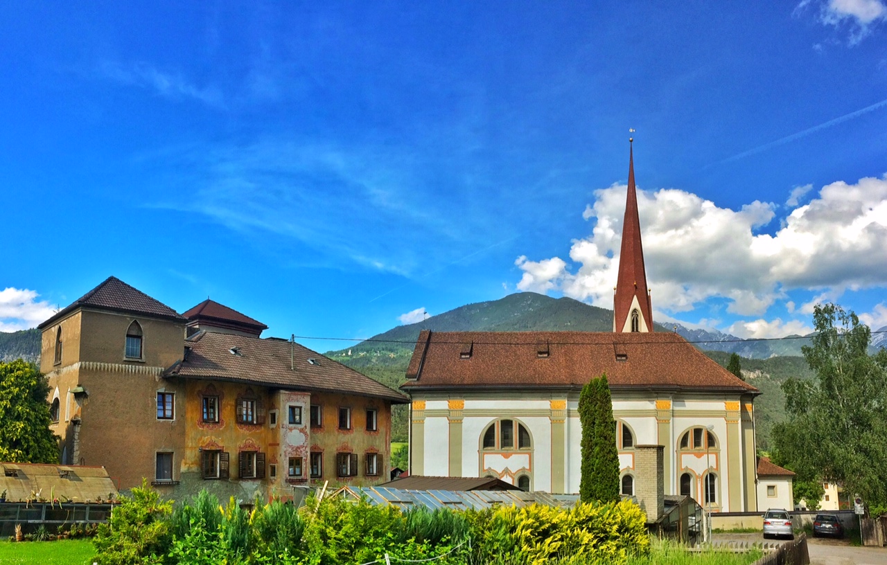 Inzing, Pfarrkirche und Turm