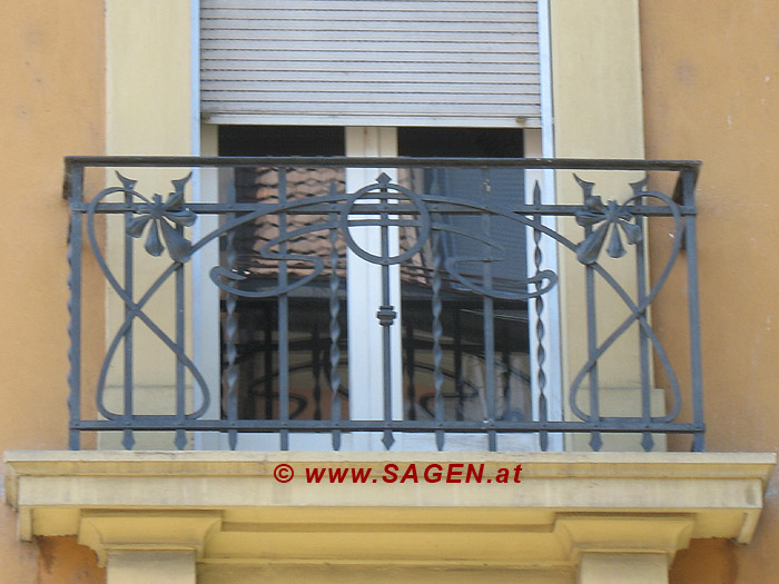 Jugendstilbalkongitter in Lausanne