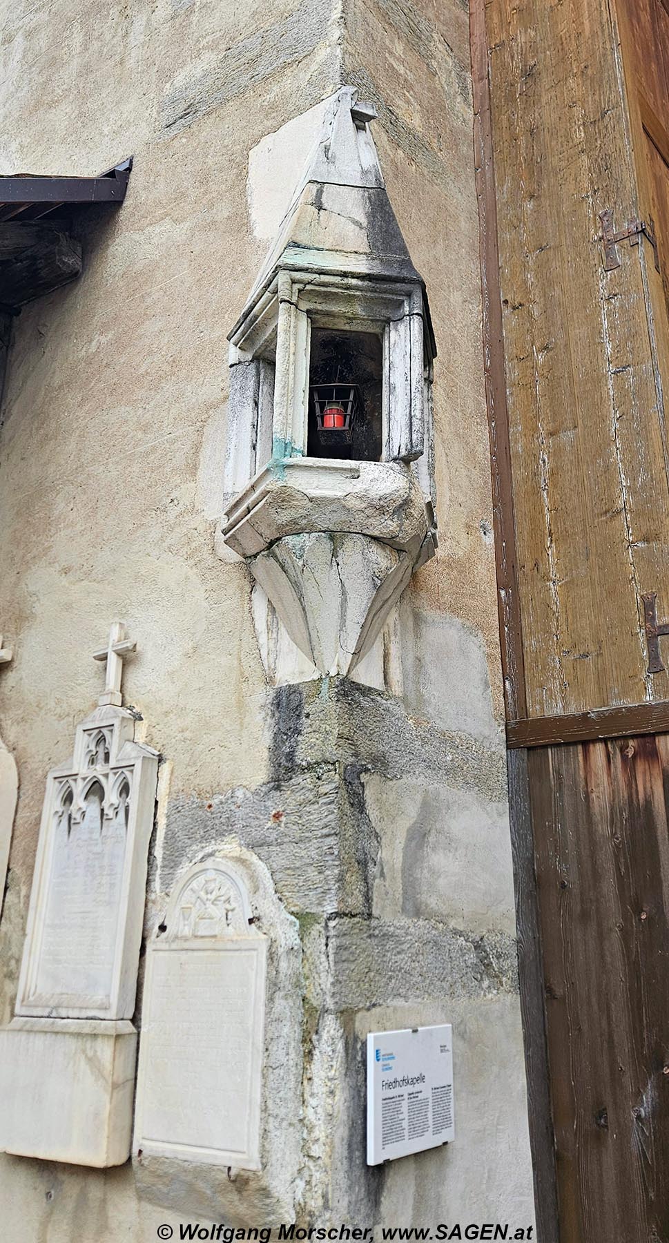 Lichthäuschen Friedhofskapelle Schlanders