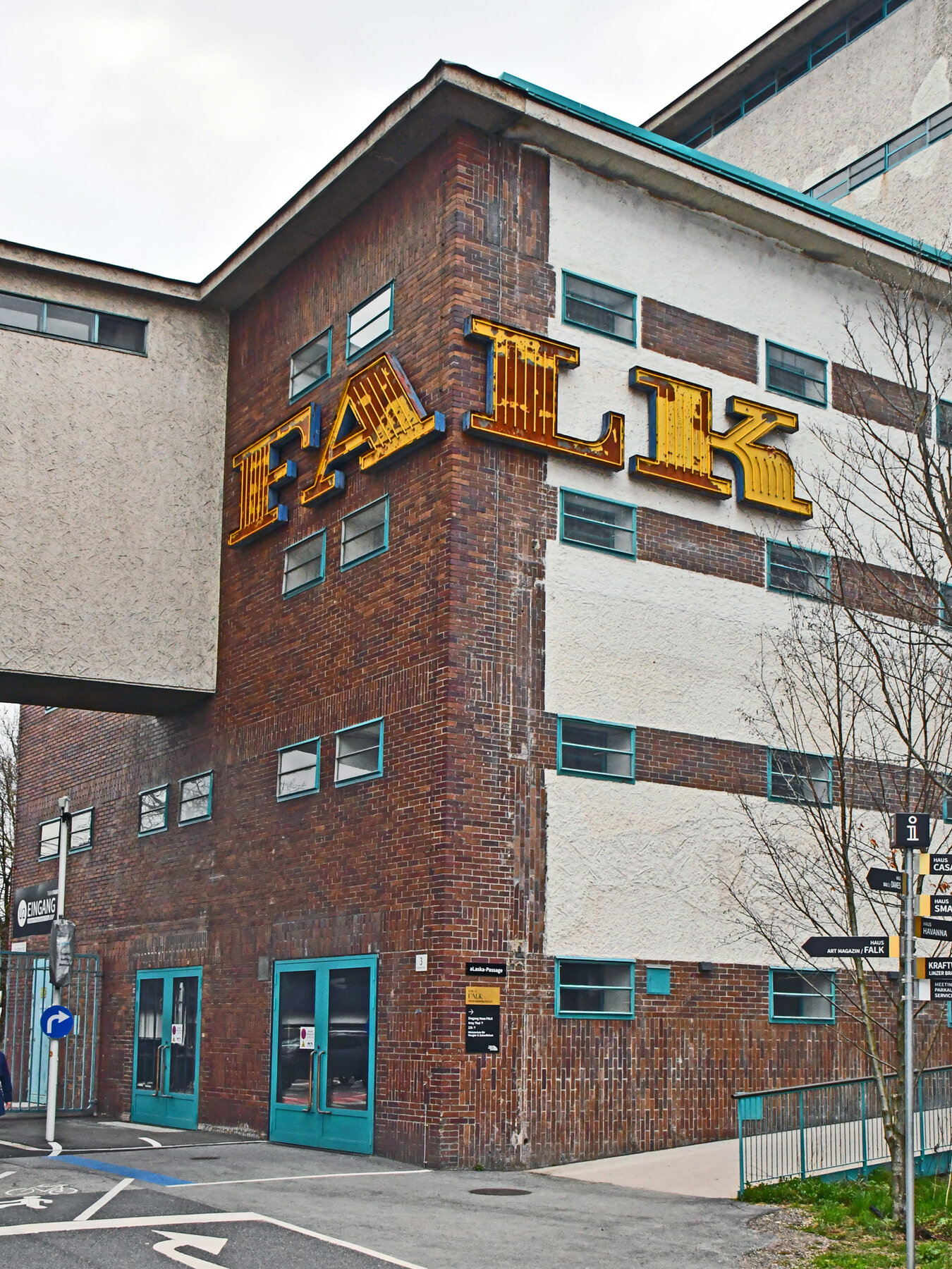 Linz, TabakFabrik