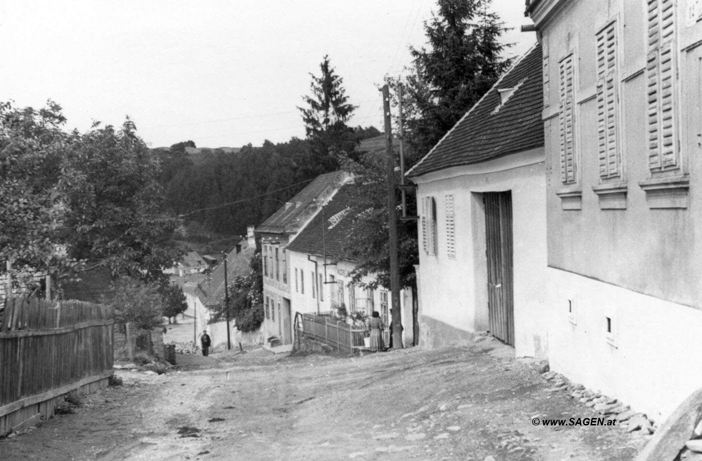 Lockenhaus, Klostergasse