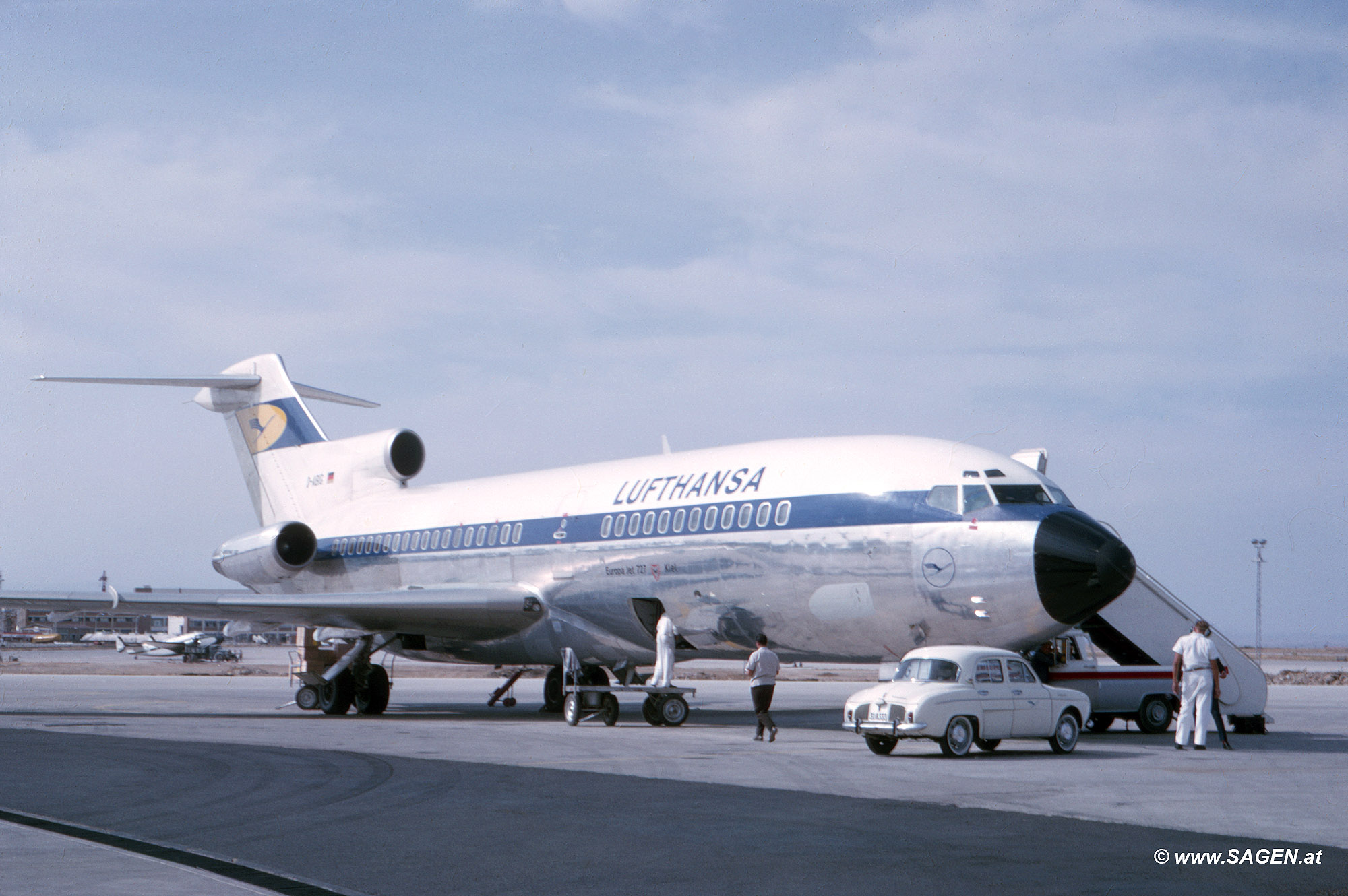 Lufthansa Boeing 727 "Kiel"
