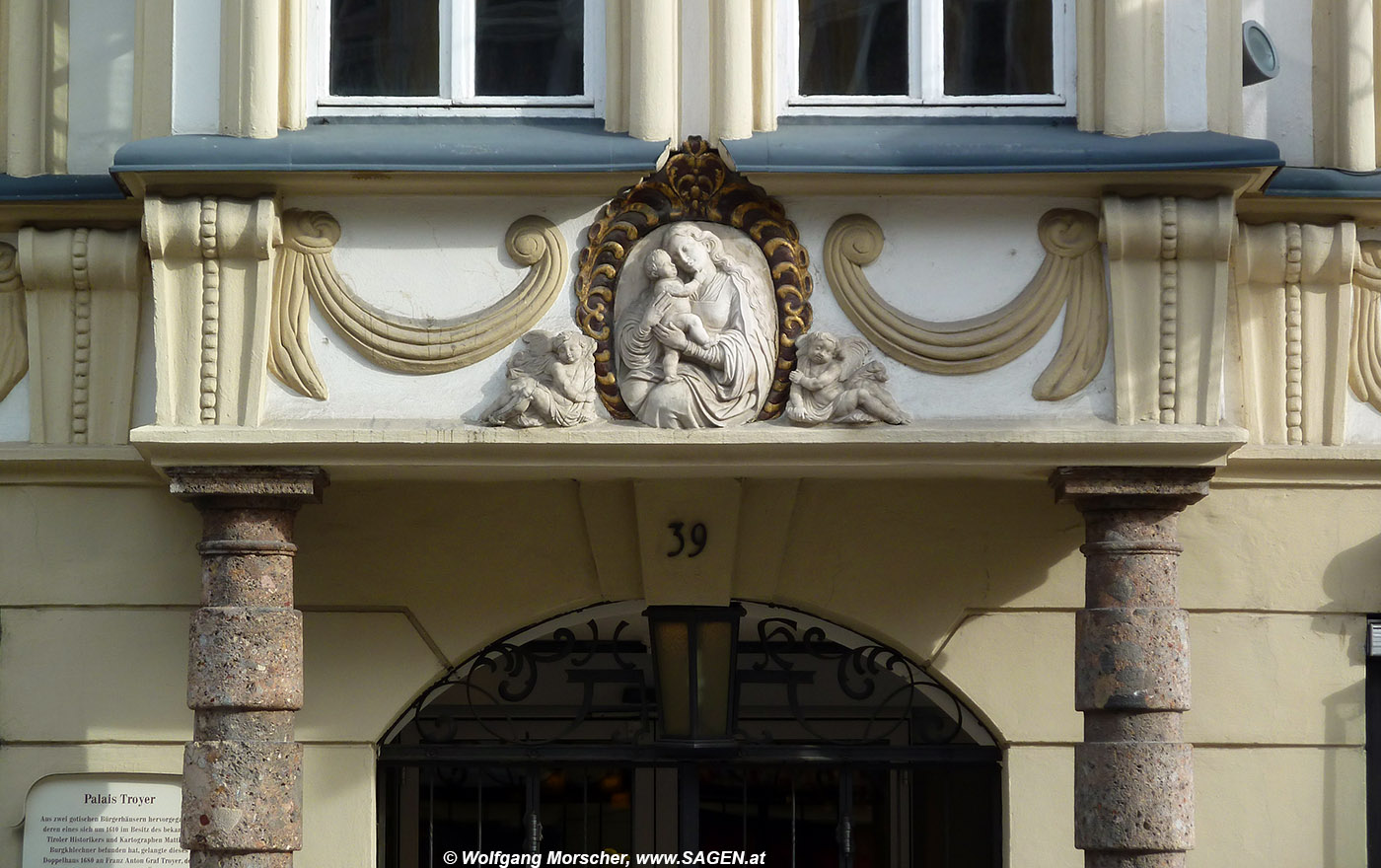 Mariahilfbild Maria-Theresien-Straße Palais Troyer-Spaur Innsbruck