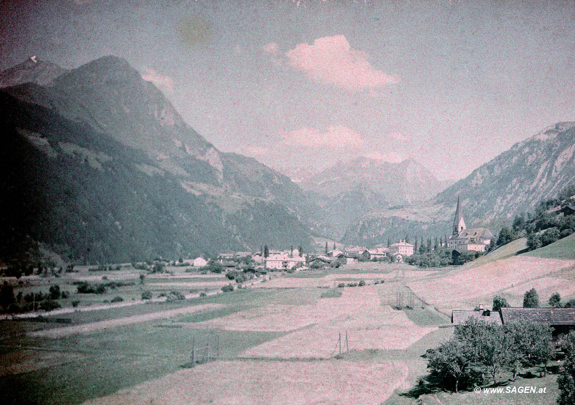 Matrei in Osttirol in Farbe um 1908