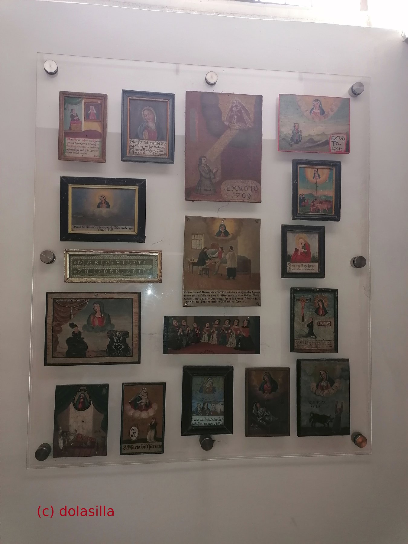 noch mehr Votivbilder in der Wallfahrtskirche St. Ulrich in Büchlberg