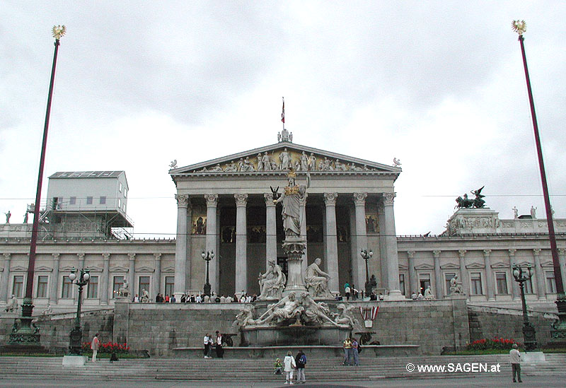 Parlament Wien - Hohes Haus am Dach