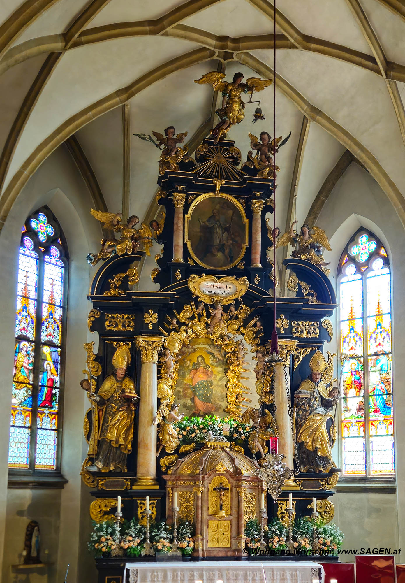 Pfarr- und Wallfahrtskirche hl. Martin, Ohlsdorf, Hochaltar