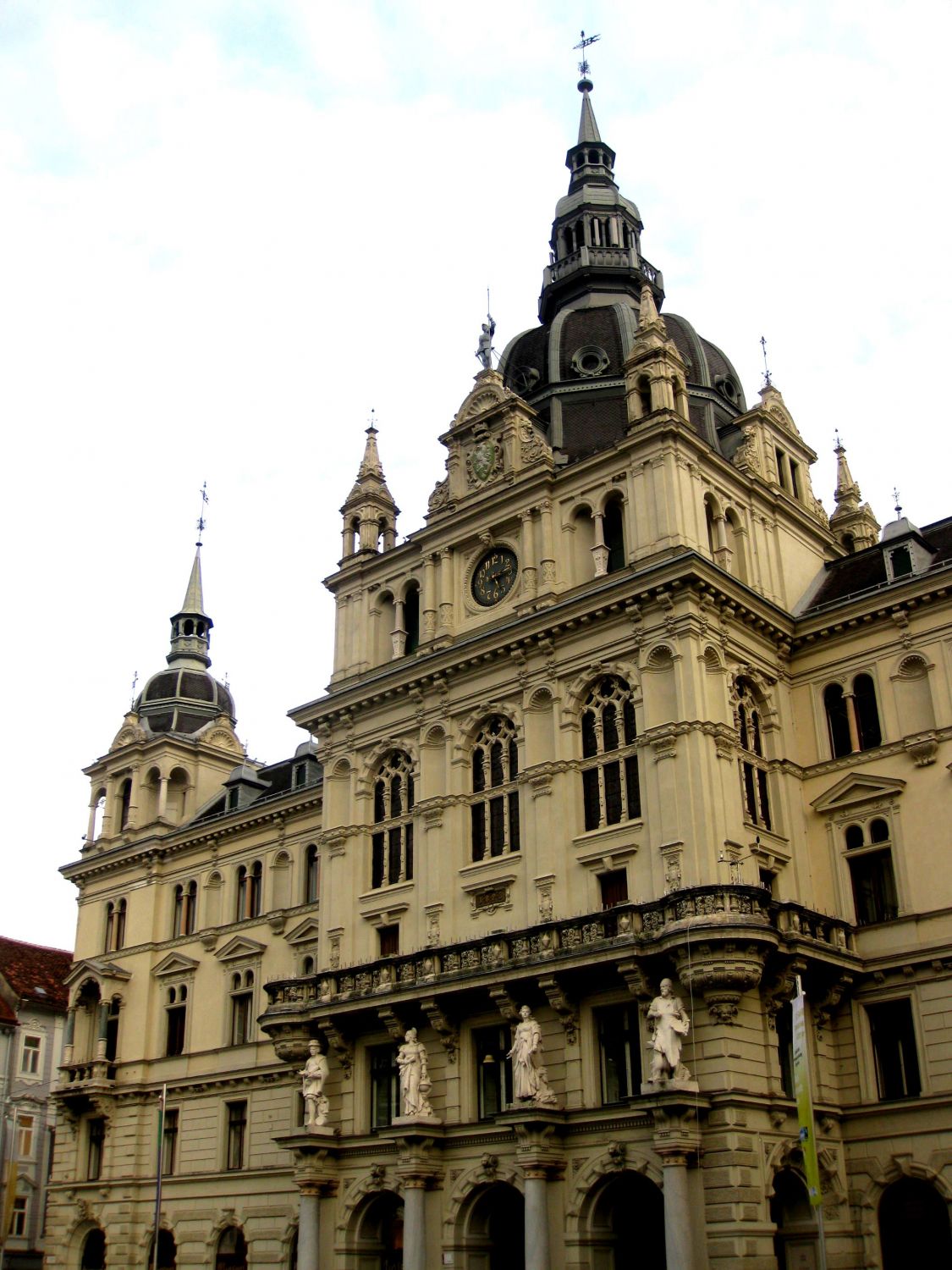 Rathaus Graz, ein Teil der Fassade
