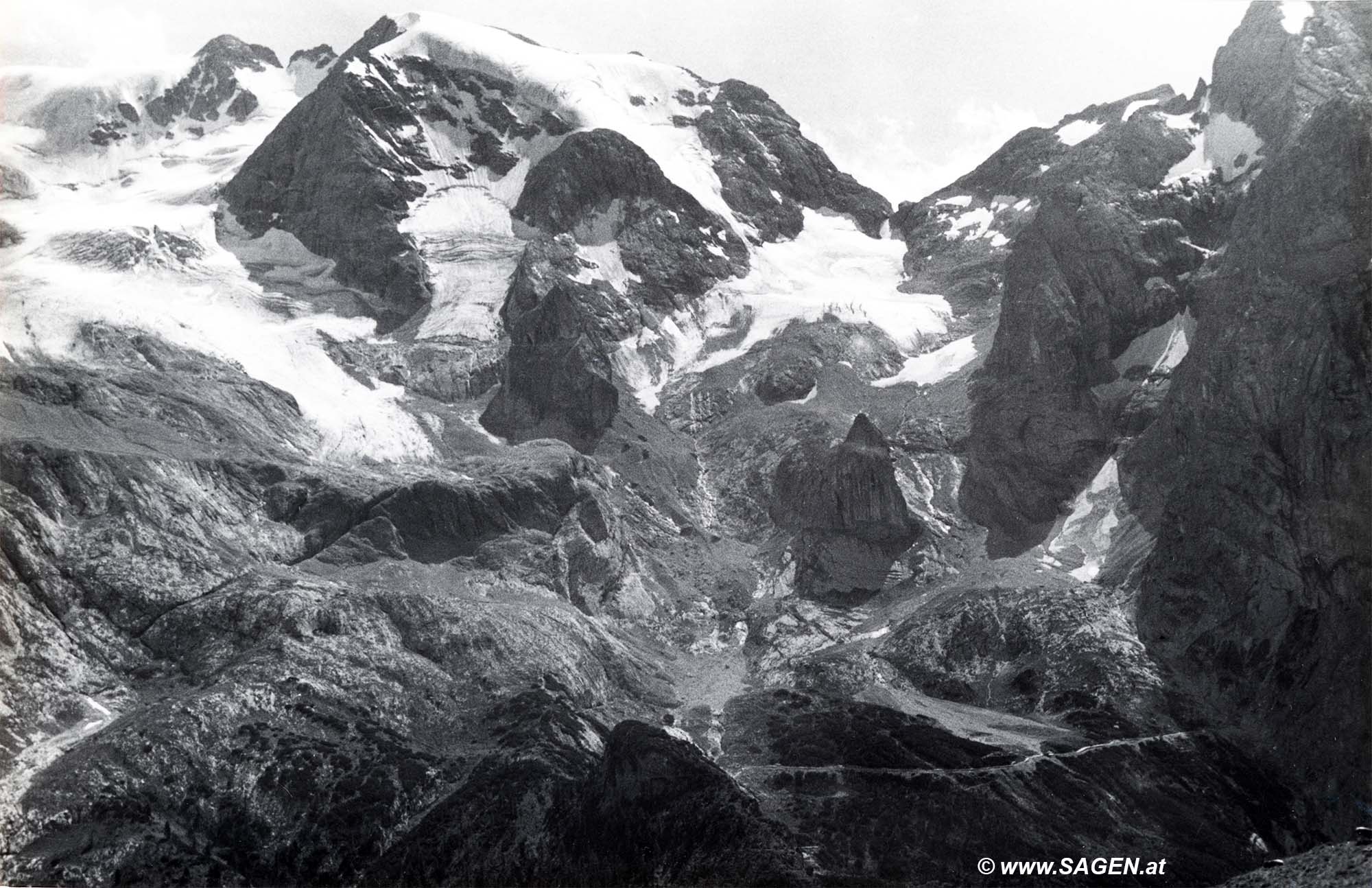 Südtiroler Bergwelt - Marmolada Nordflanke