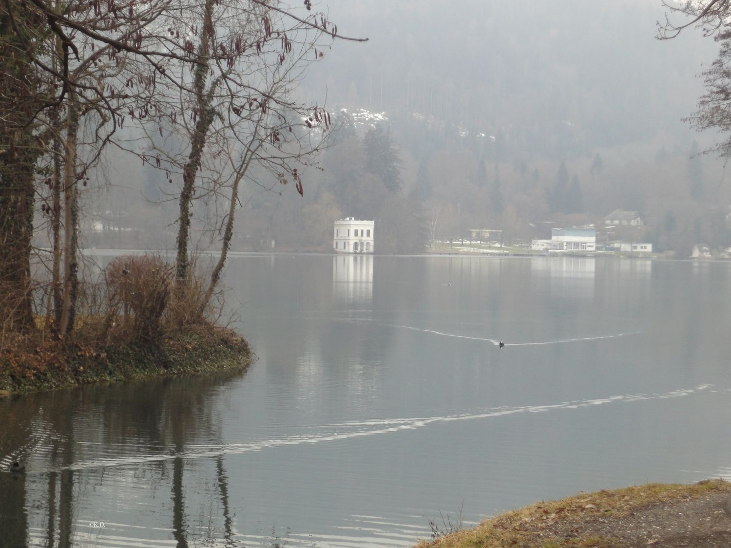 Südufer des Wörthersees von Loretto aus gesehen - Ende Februar