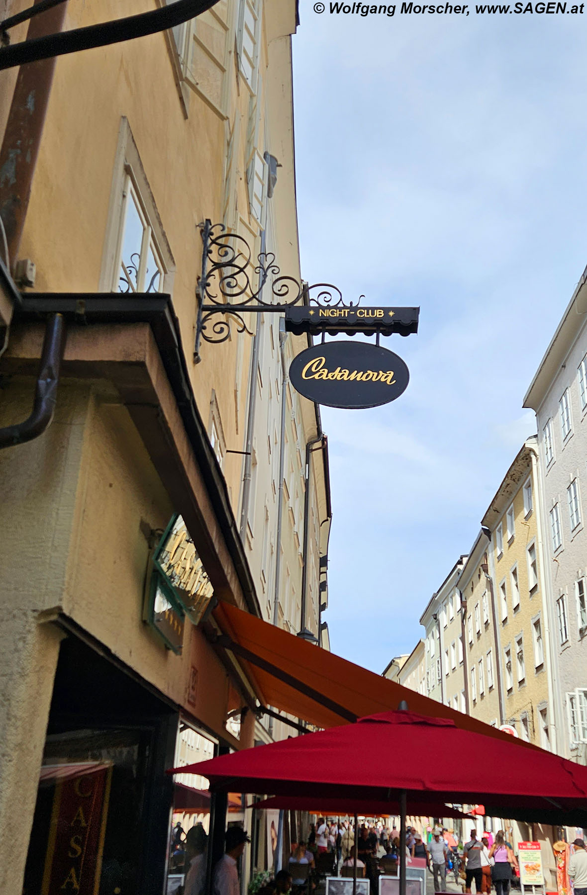 Salzburg Wirtshausausleger Nightclub Casanova