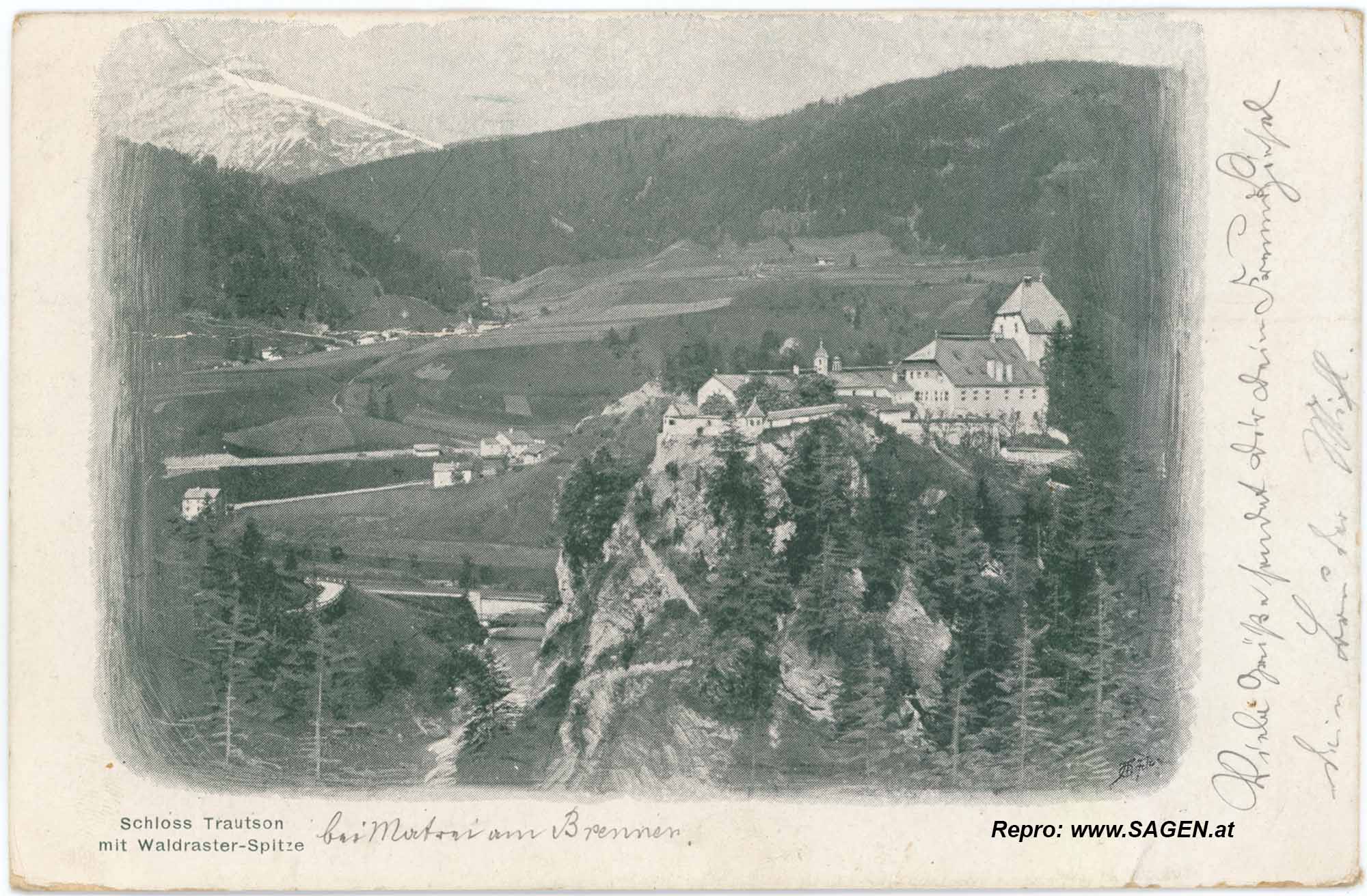 Schloss Trautson mit Waldraster-Spitze