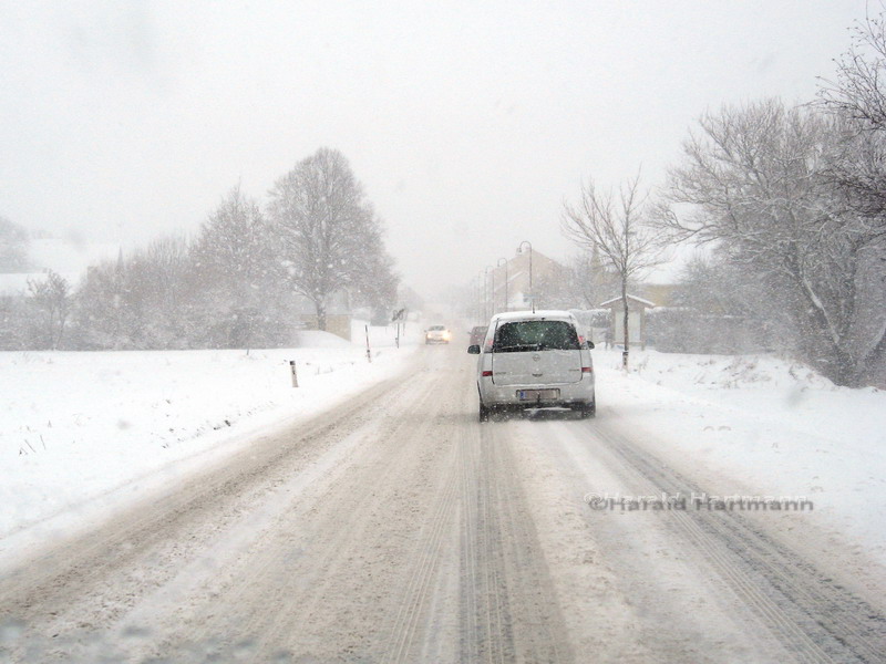 Schneefahrbahn 2/2