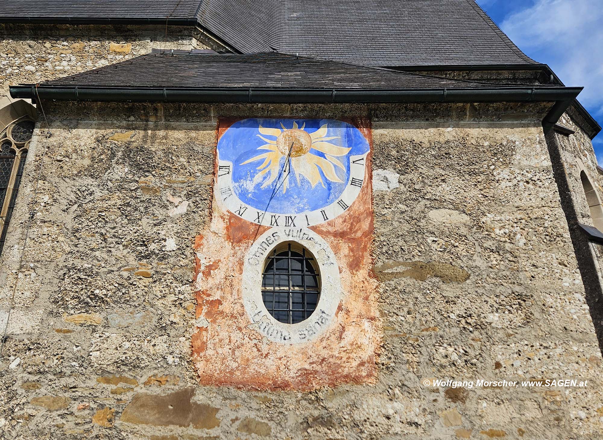 Pfarr- und Wallfahrtskirche hl. Martin, Ohlsdorf, Sonnenuhr