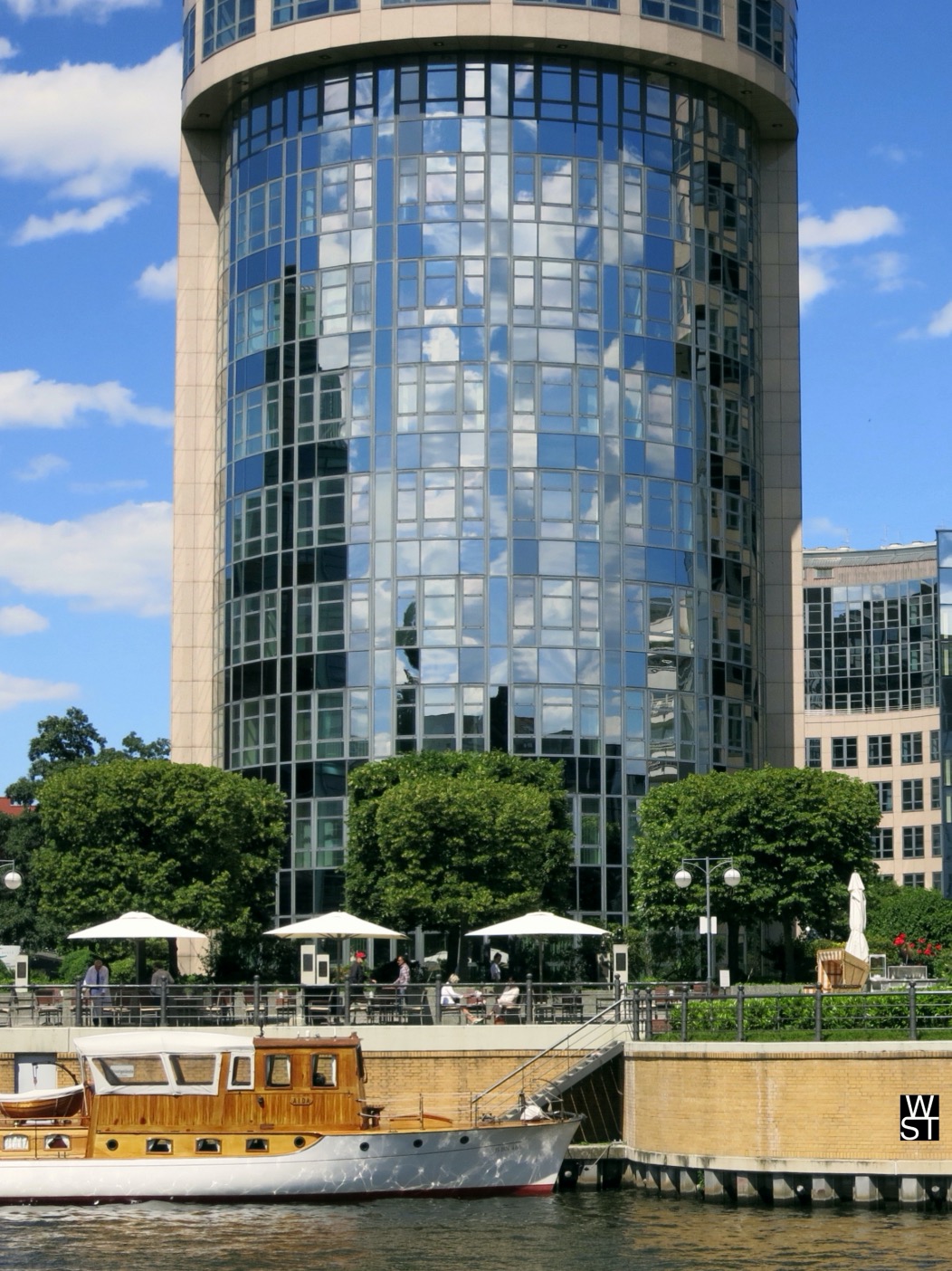 Spiegelung in Berlin