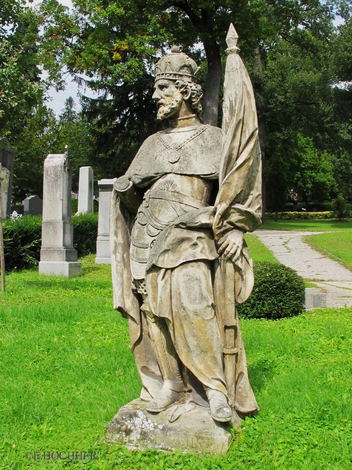 Steinfigur Friedhof Hütteldorf