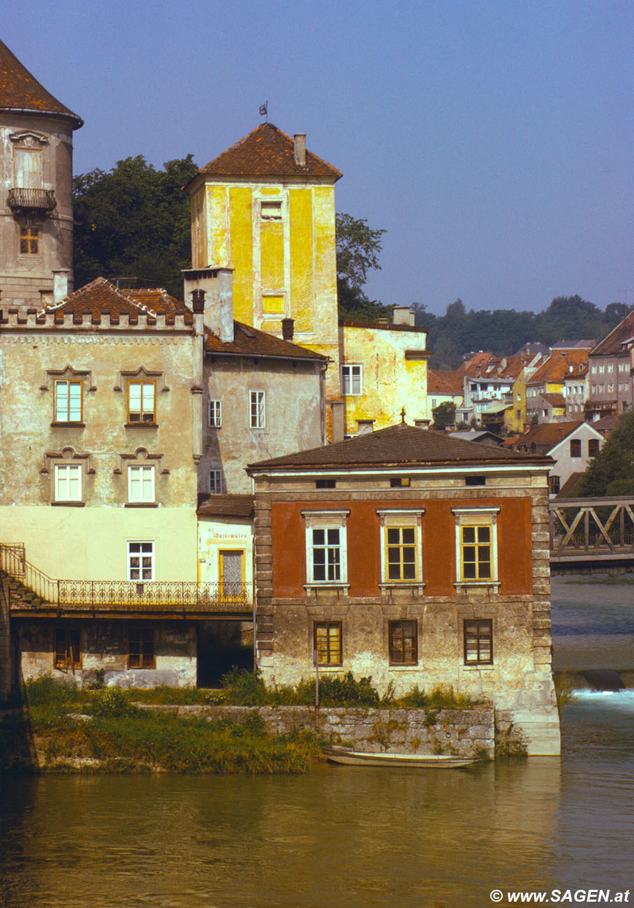 Steyr um 1970, Fischergschirr und Wasserturm