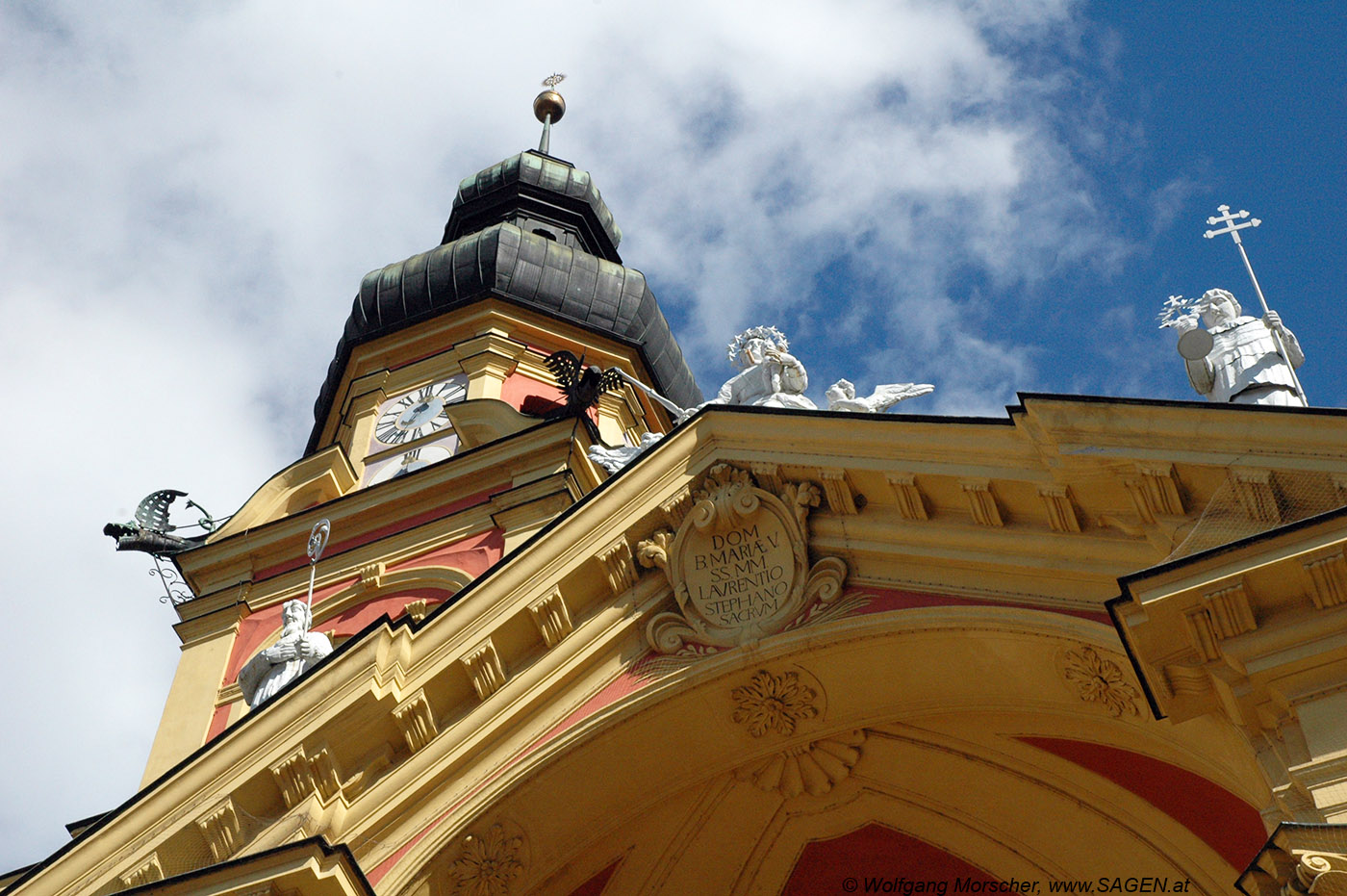 Stift Wilten, Portal Detail