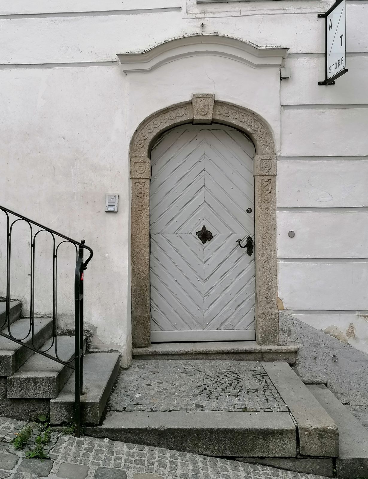 Tür am Hofberg in der Linzer Altstadt