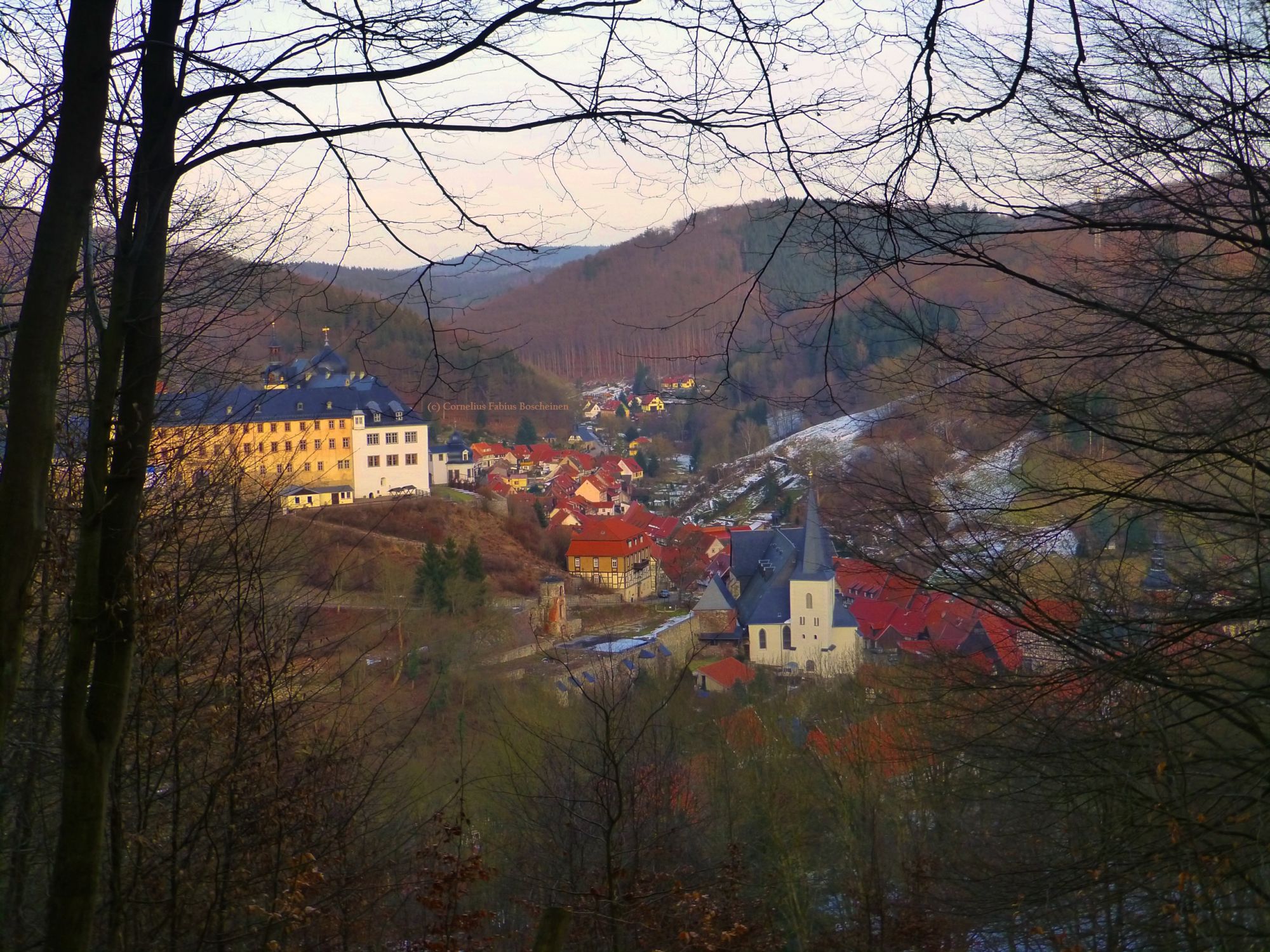 unvergesslicher Blick während der Wanderung auf die Stadtmitte Stolbergs.
