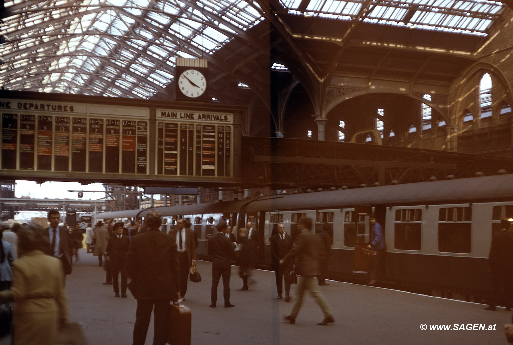 Victoria Station 1970