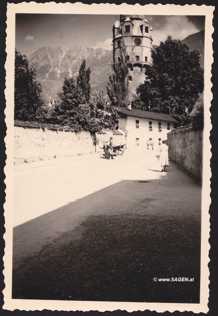 Vintage Tyrol: Hall in Tirol