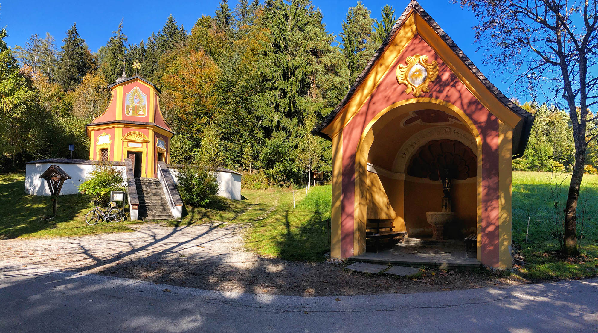 Wallfahrtskapelle und Brunnenhaus Maria Larch, Terfens, Tirol