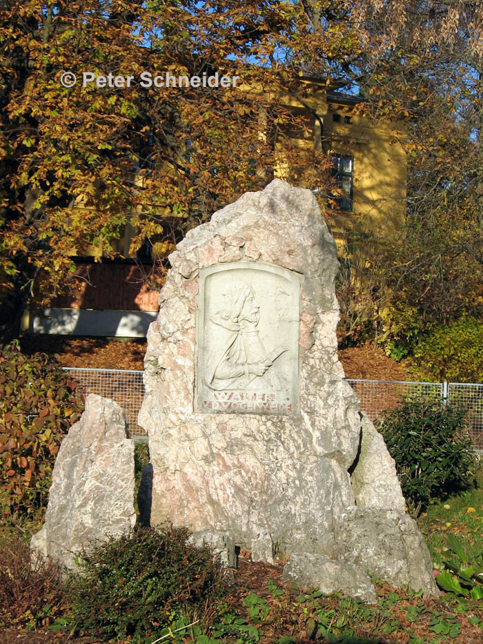 Walther von der Vogelweide-Denkmal