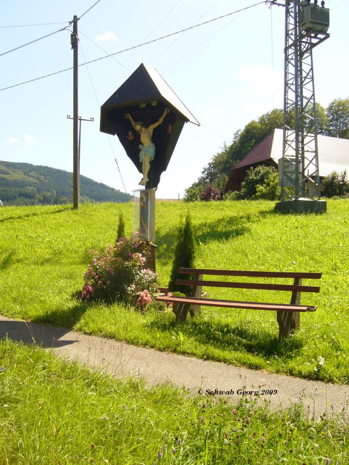 Wegkreuz beim Klausenbauernhof in Welschensteinach