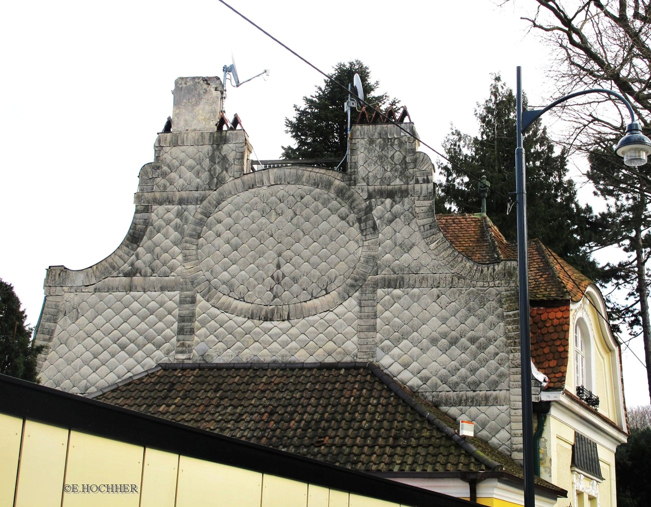 Wetterseite einer Villa in Hietzing