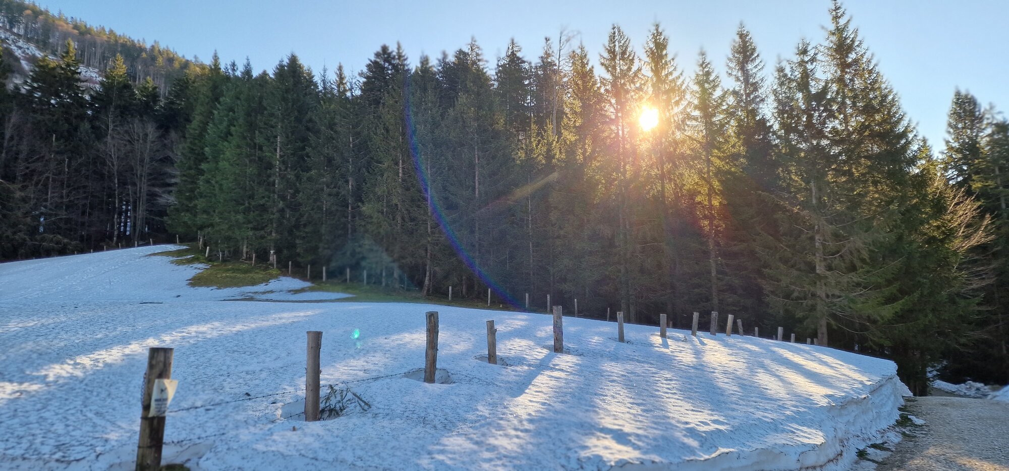 Wintersonne bei der Grögernalm in Faistenau