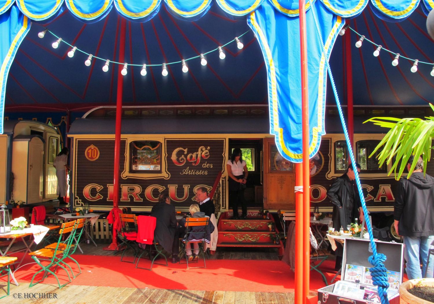 Zirkus-Café